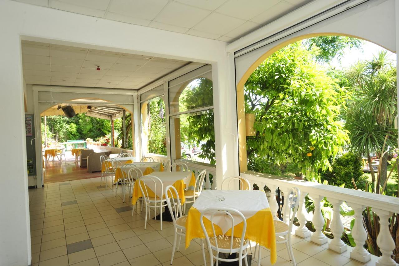 Camping Terrazzo Sul Mare Cupra Marittima Exterior photo